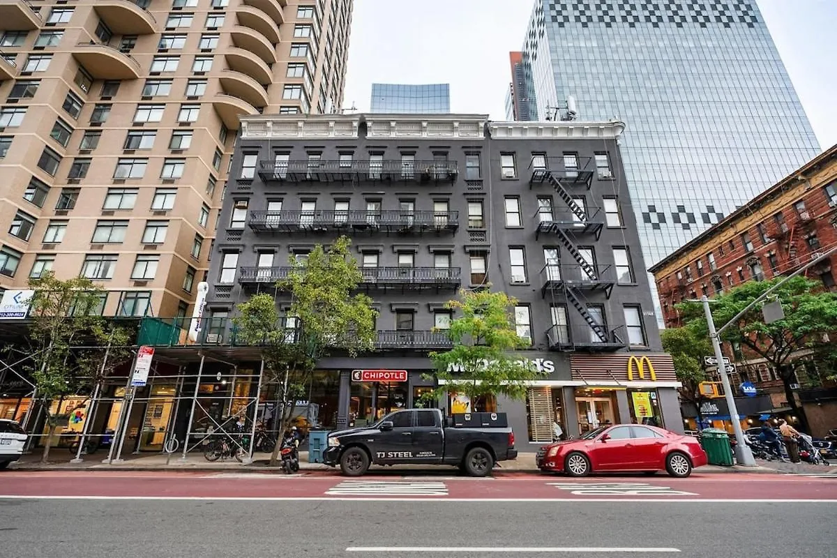 1290-16 New Renovated 2 Bedrooms In Ues New York