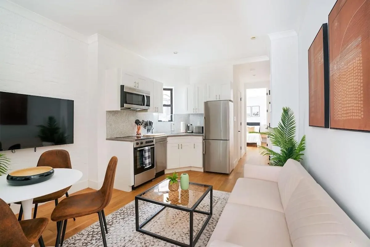1290-16 New Renovated 2 Bedrooms In Ues New York 0*,